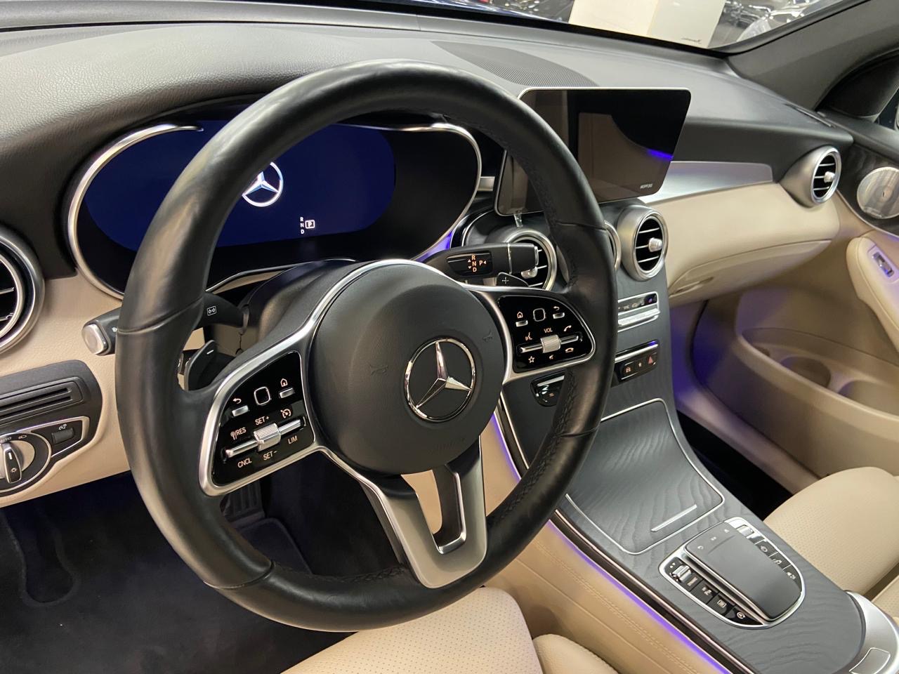 Mercedes-Benz GLC Coupe интерьер