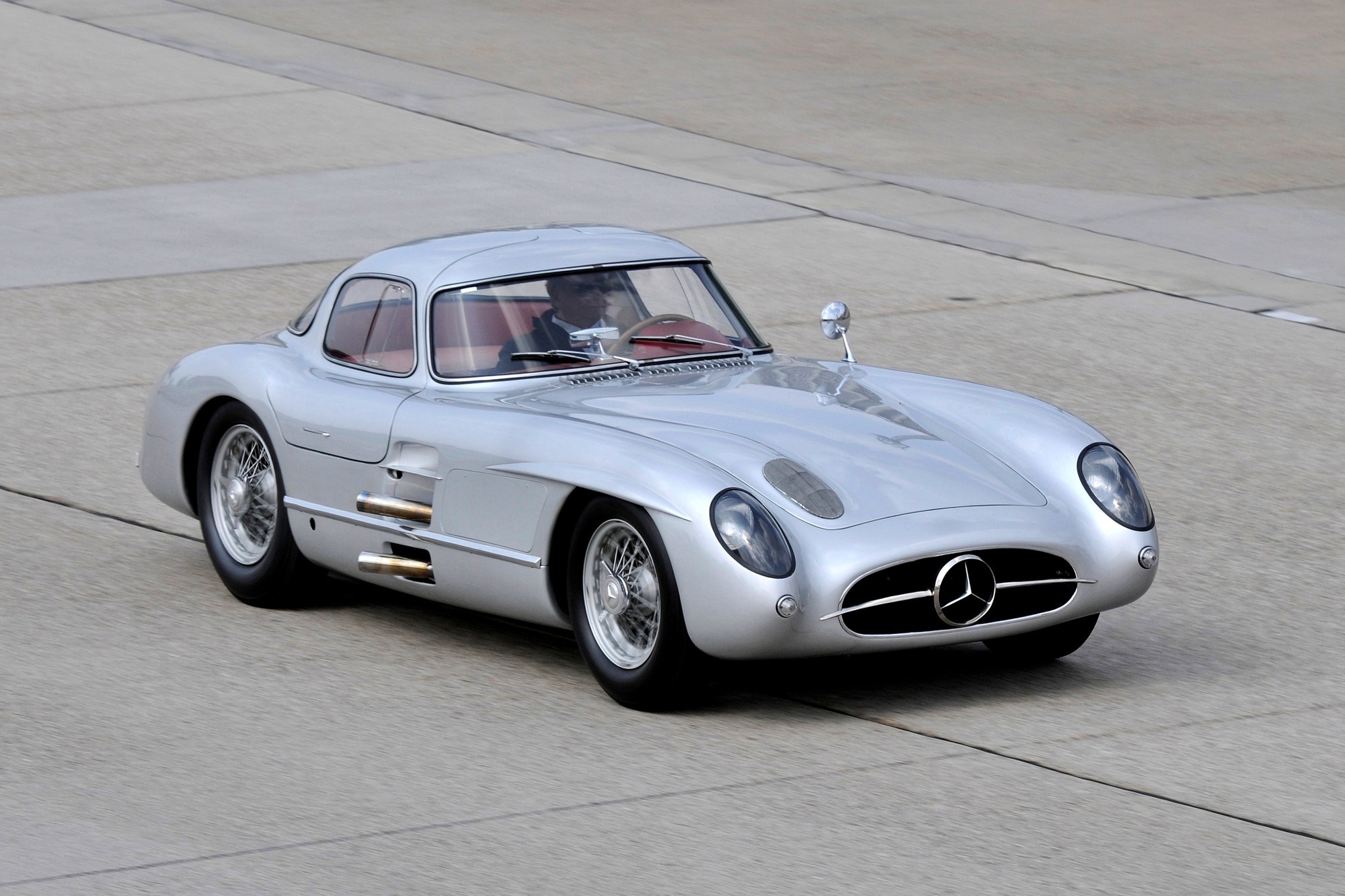 Mercedes-Benz 300 SLR Uhlenhaut Coupe