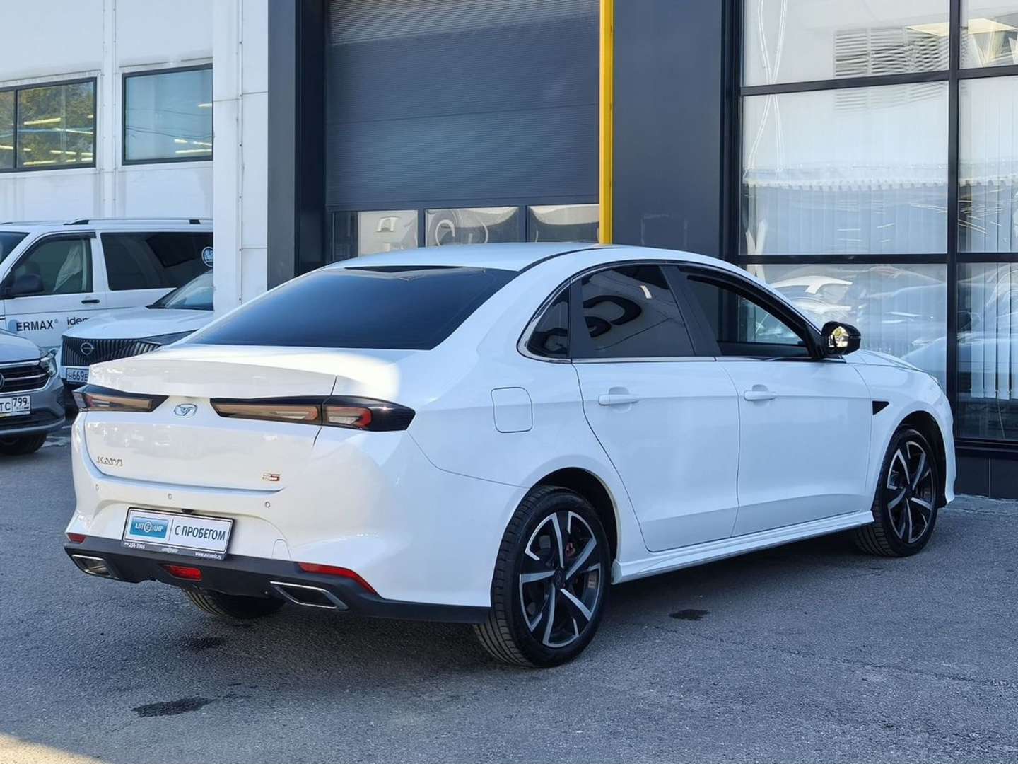 Kaiyi E5, 2023 — Снаружи