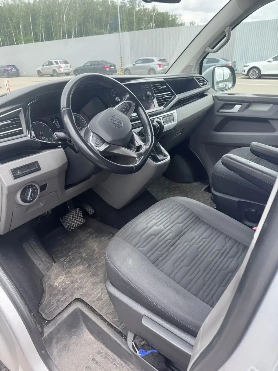 Volkswagen CARAVELLE, 2021 — Все фото
