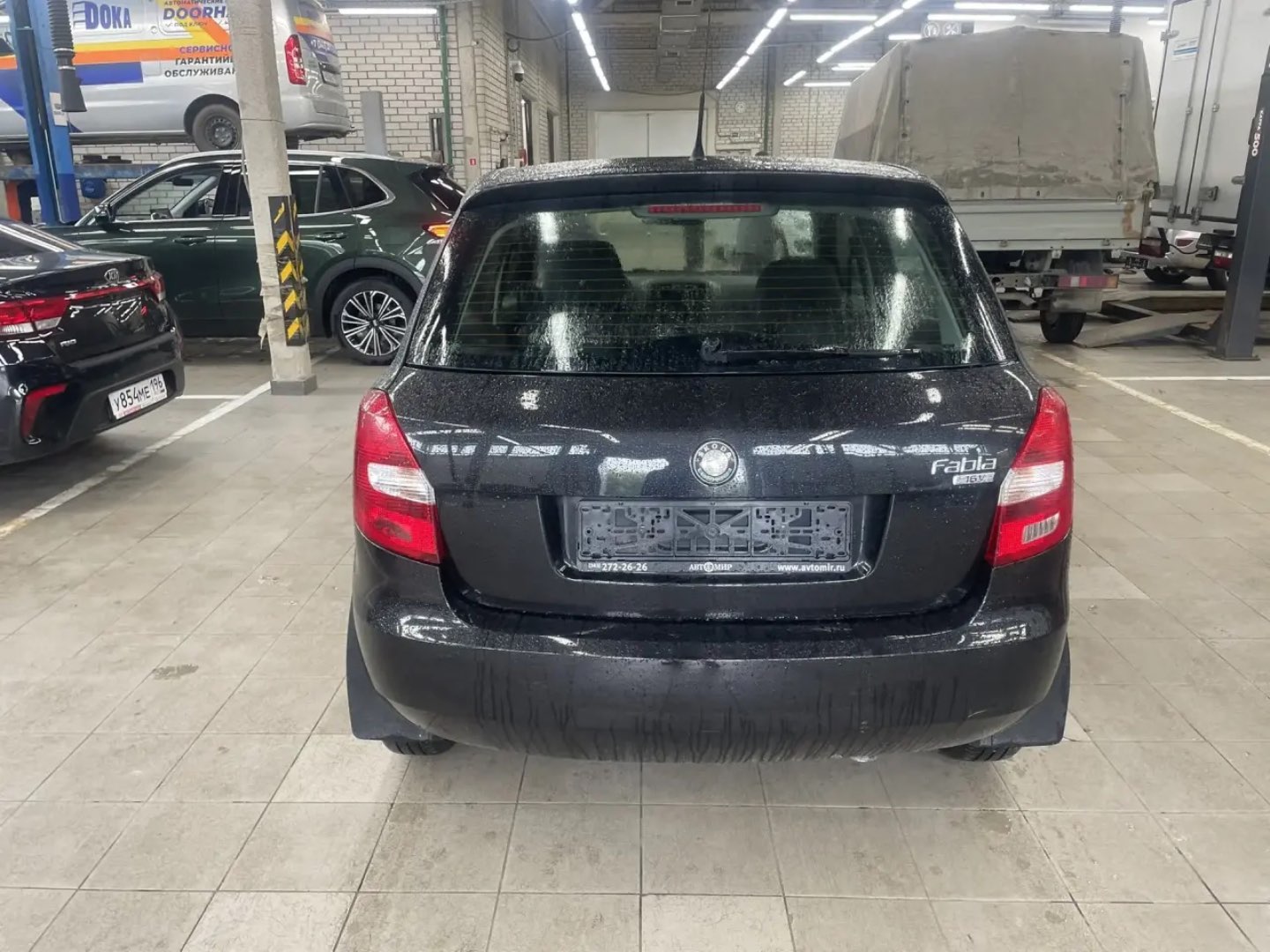Skoda ФАБИА, 2010 — Снаружи