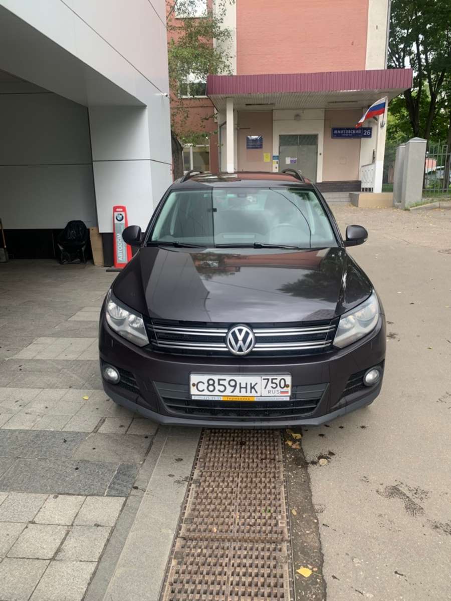 Volkswagen Tiguan, 2016 — Снаружи