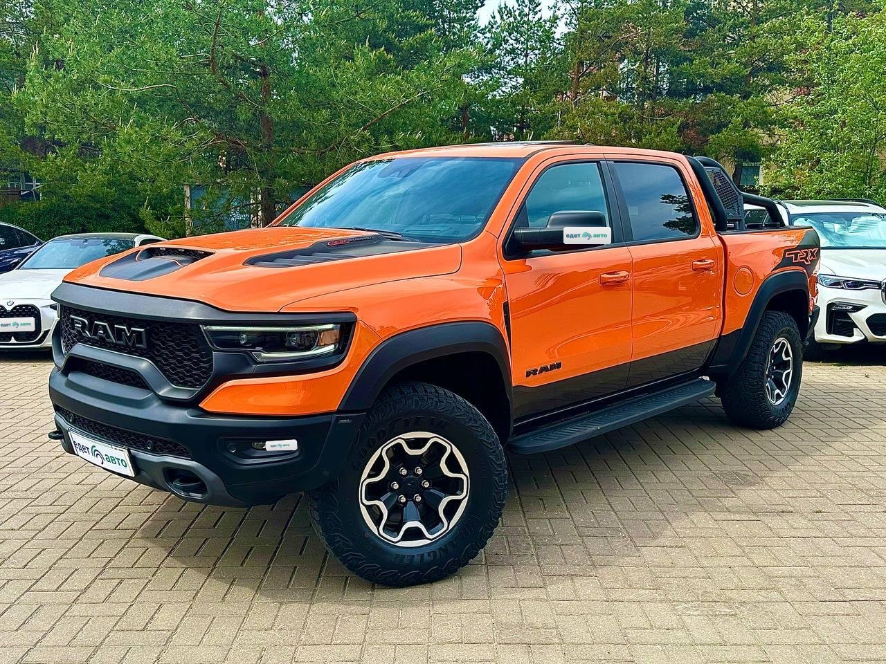RAM 1500 5 поколение 2021 — обложка