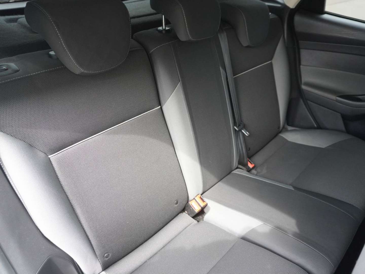 Ford Focus, 2012 — Салон