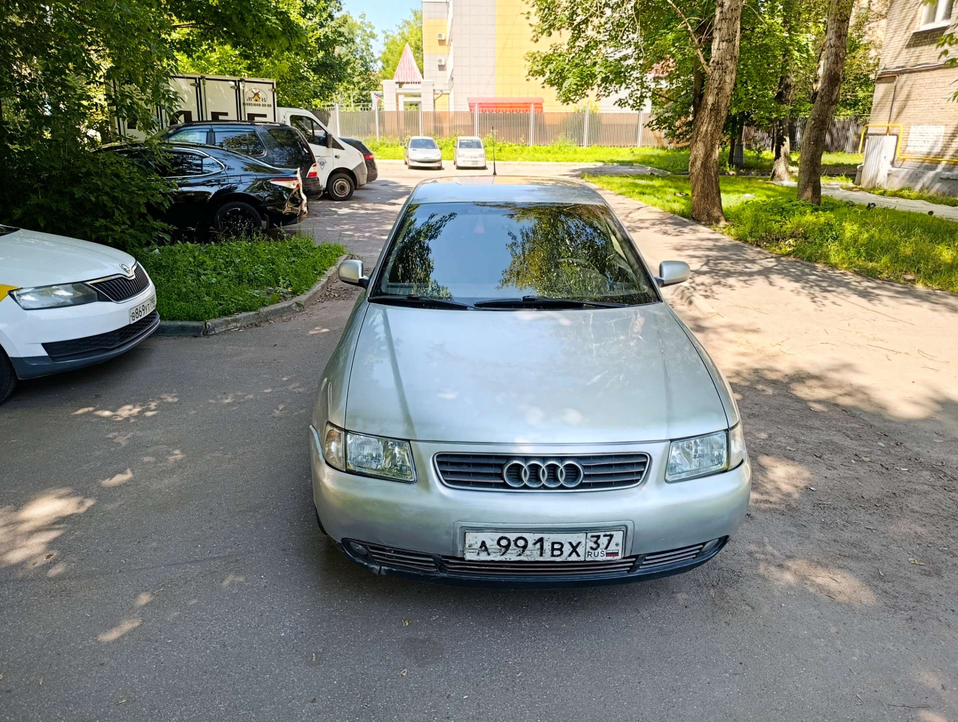 Audi A3, 1998 — Снаружи