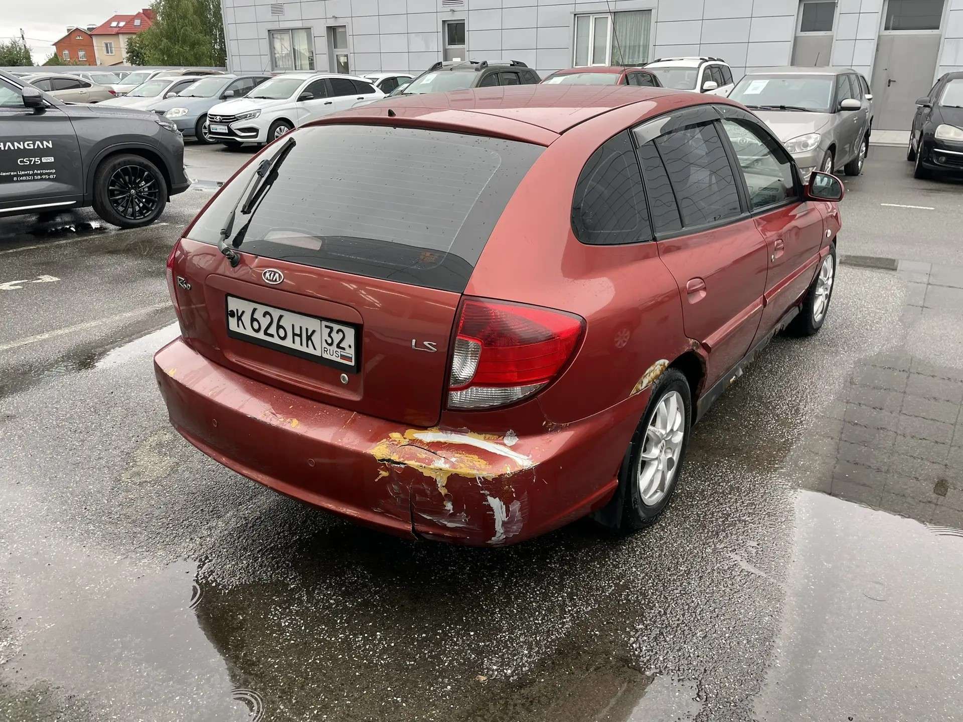 Kia Rio, 2004 — Снаружи