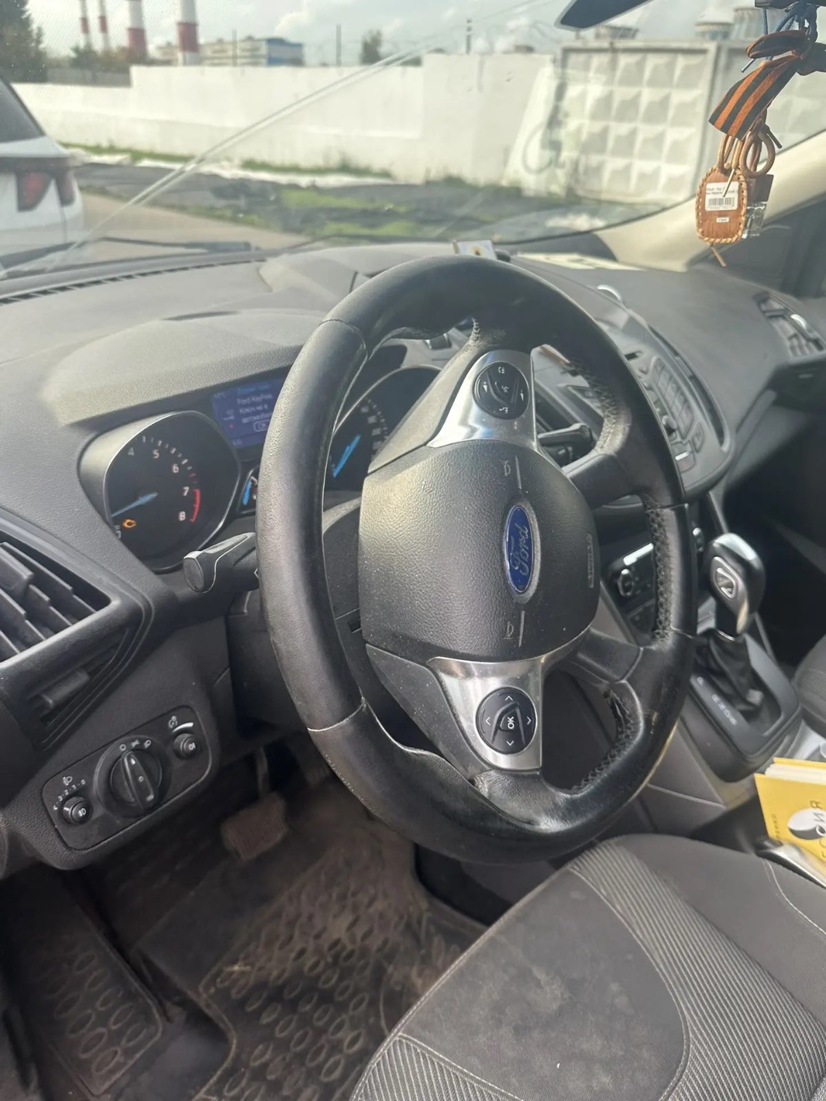 Ford Kuga, 2013 — Салон