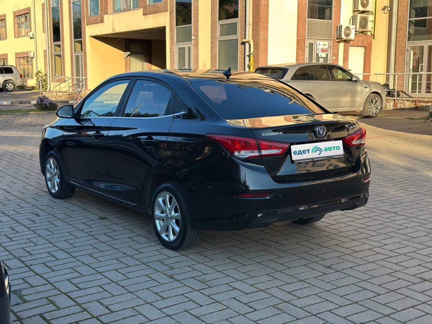 Changan Alsvin, 2023 — Снаружи