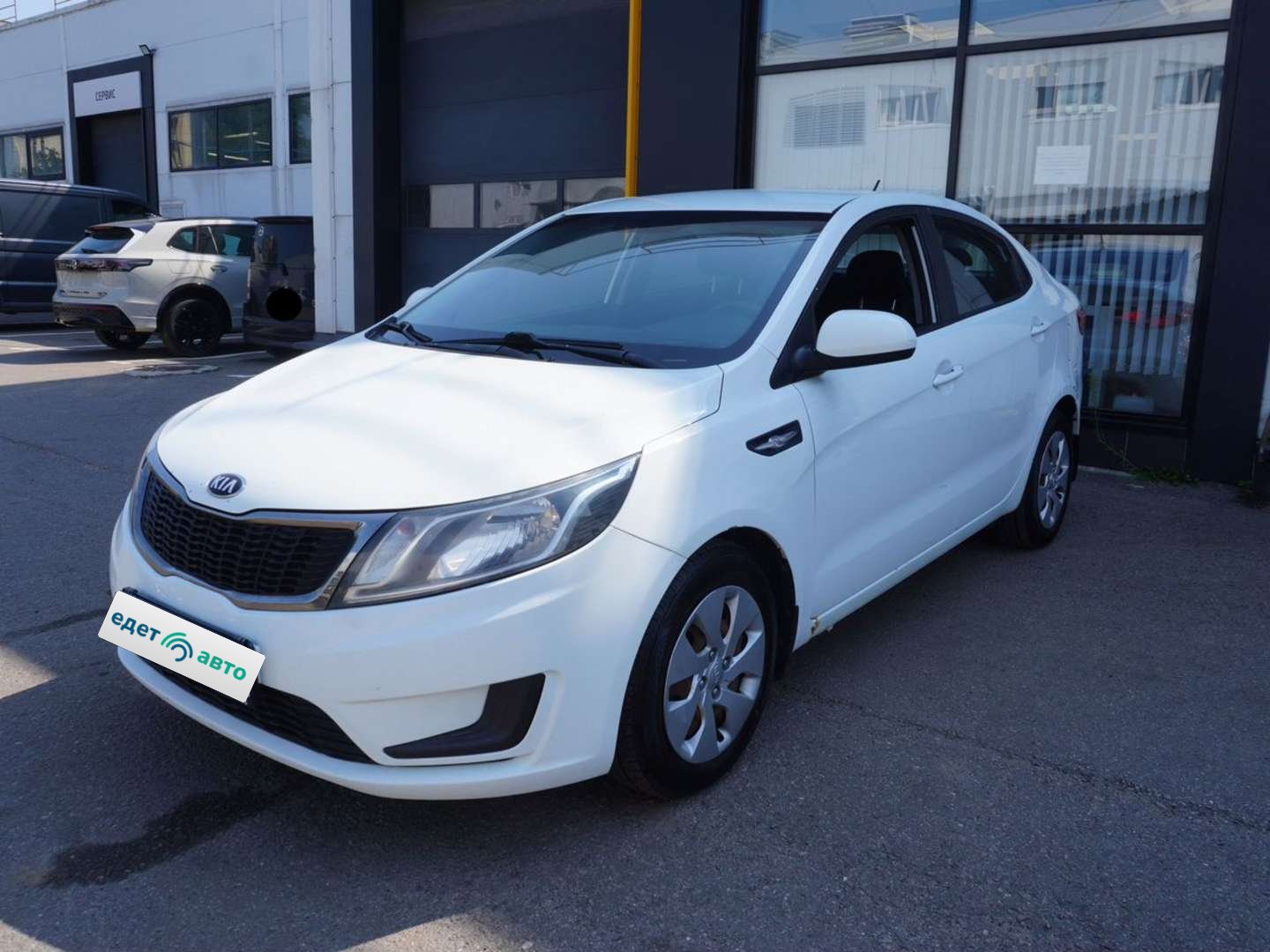 Kia Rio, 2013 — Снаружи