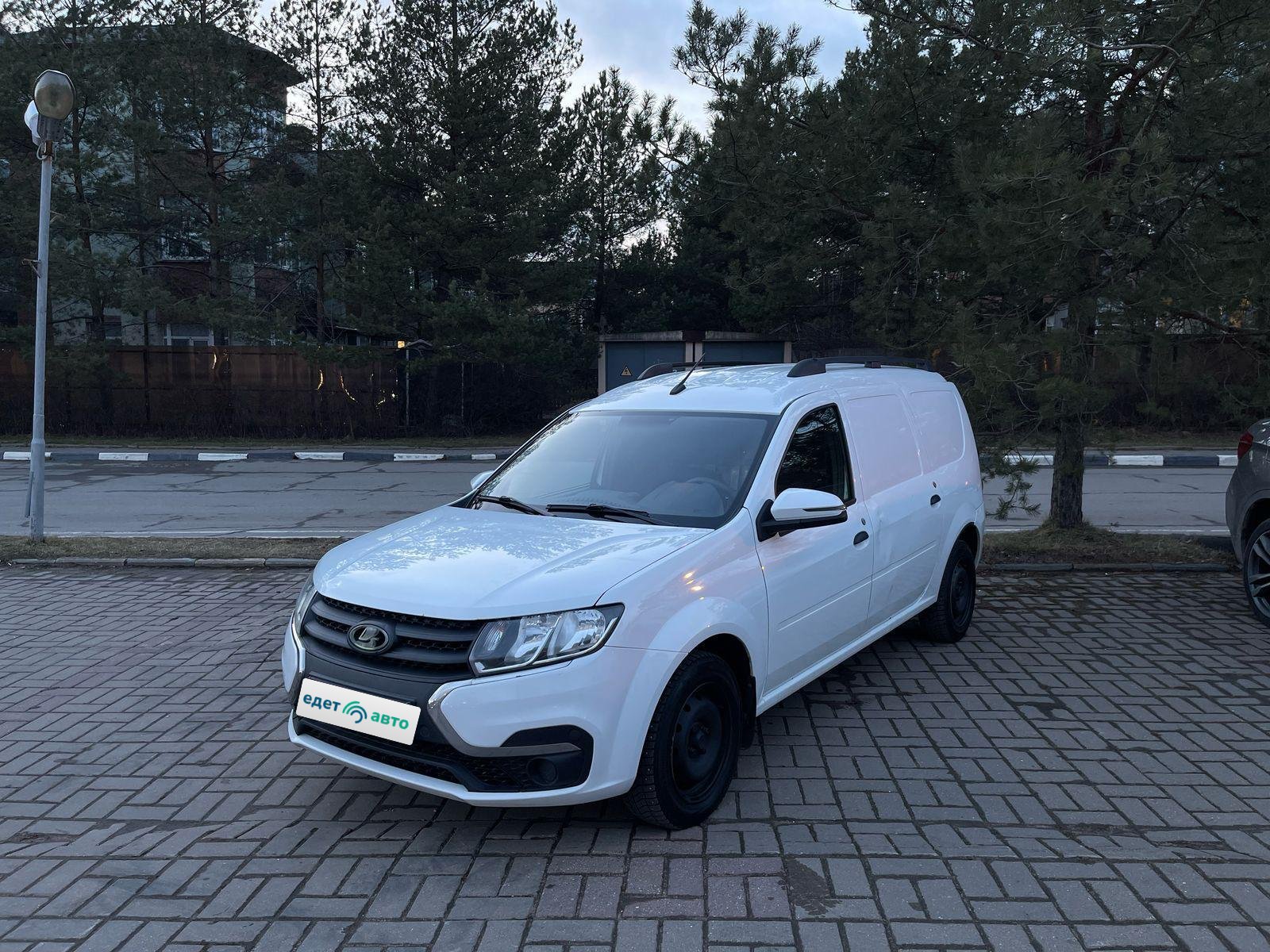 ВАЗ (Lada) Largus 1 поколение ( Рестайлинг) 2021 — обложка