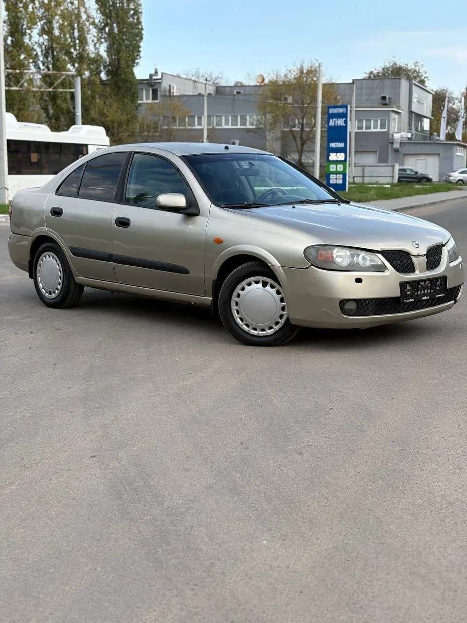 Nissan Almera, 2003 — Снаружи