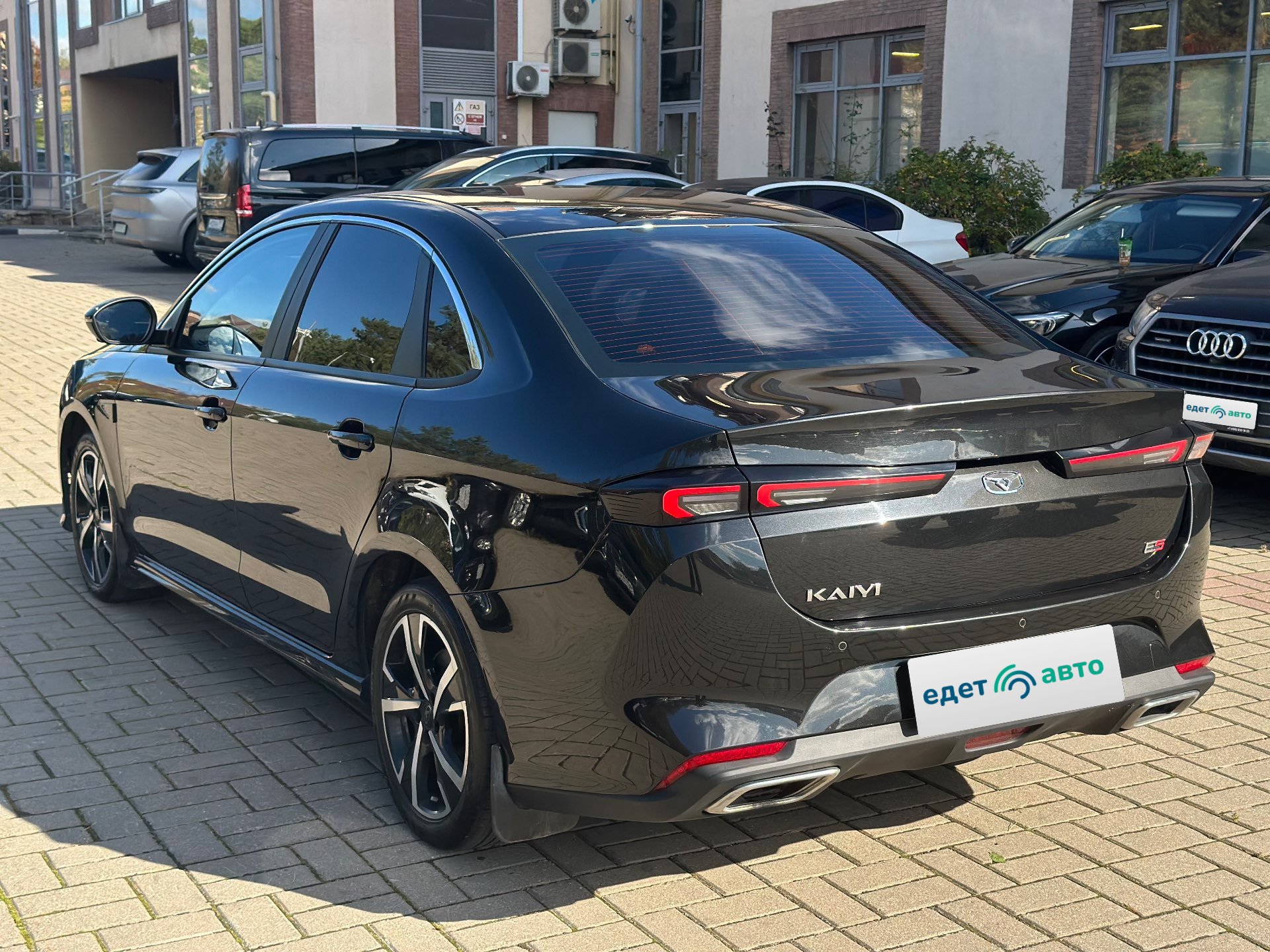 Kaiyi E5, 2023 — Снаружи