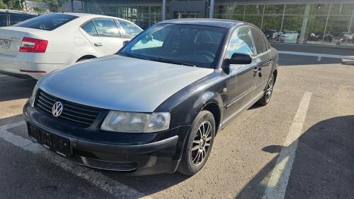 Volkswagen Passat, 1996 — обложка