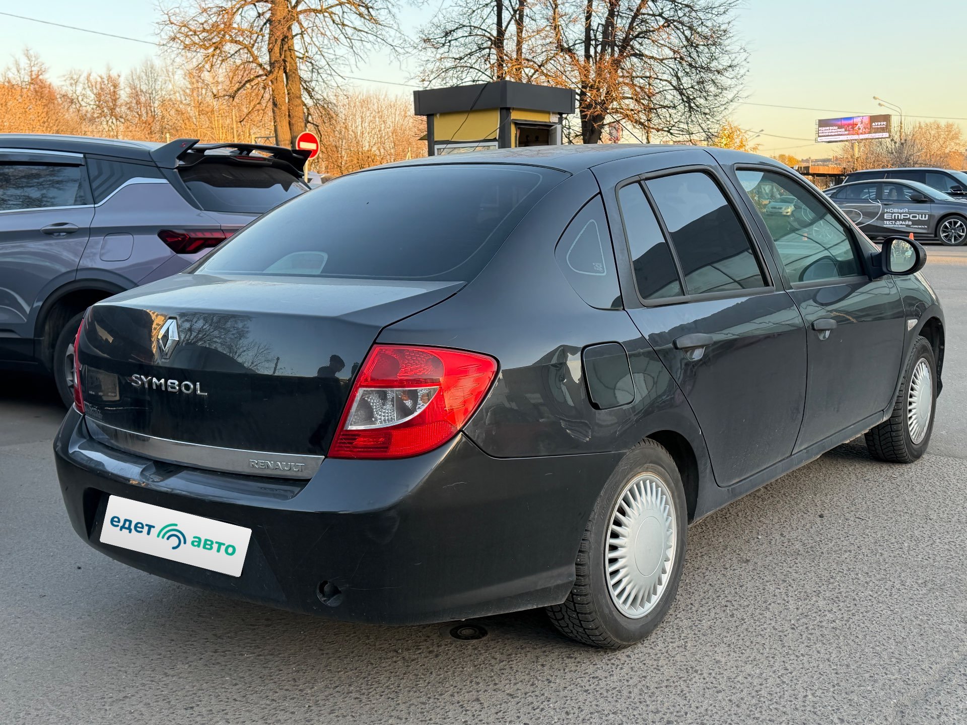 Renault СИМВОЛ LЕ1 NR, 2008 — Снаружи