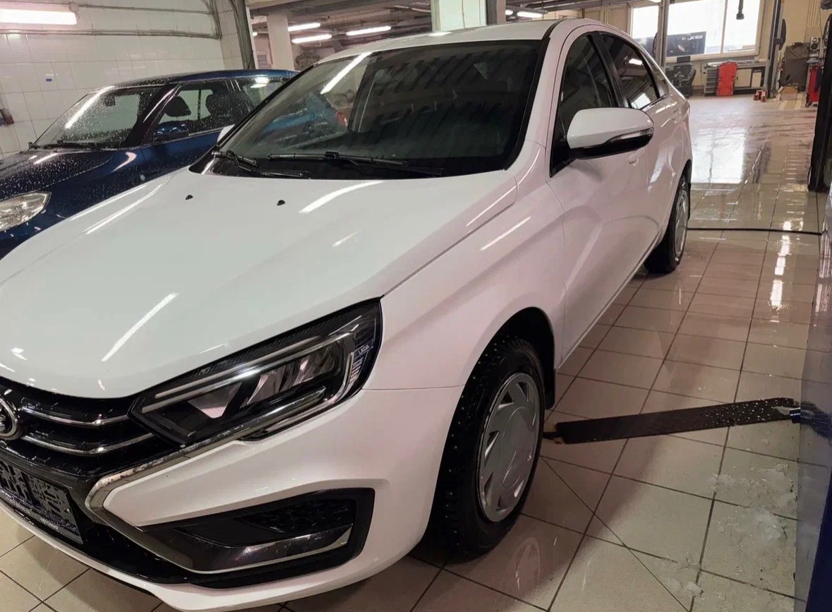 LADA VESTA, 2023 — обложка