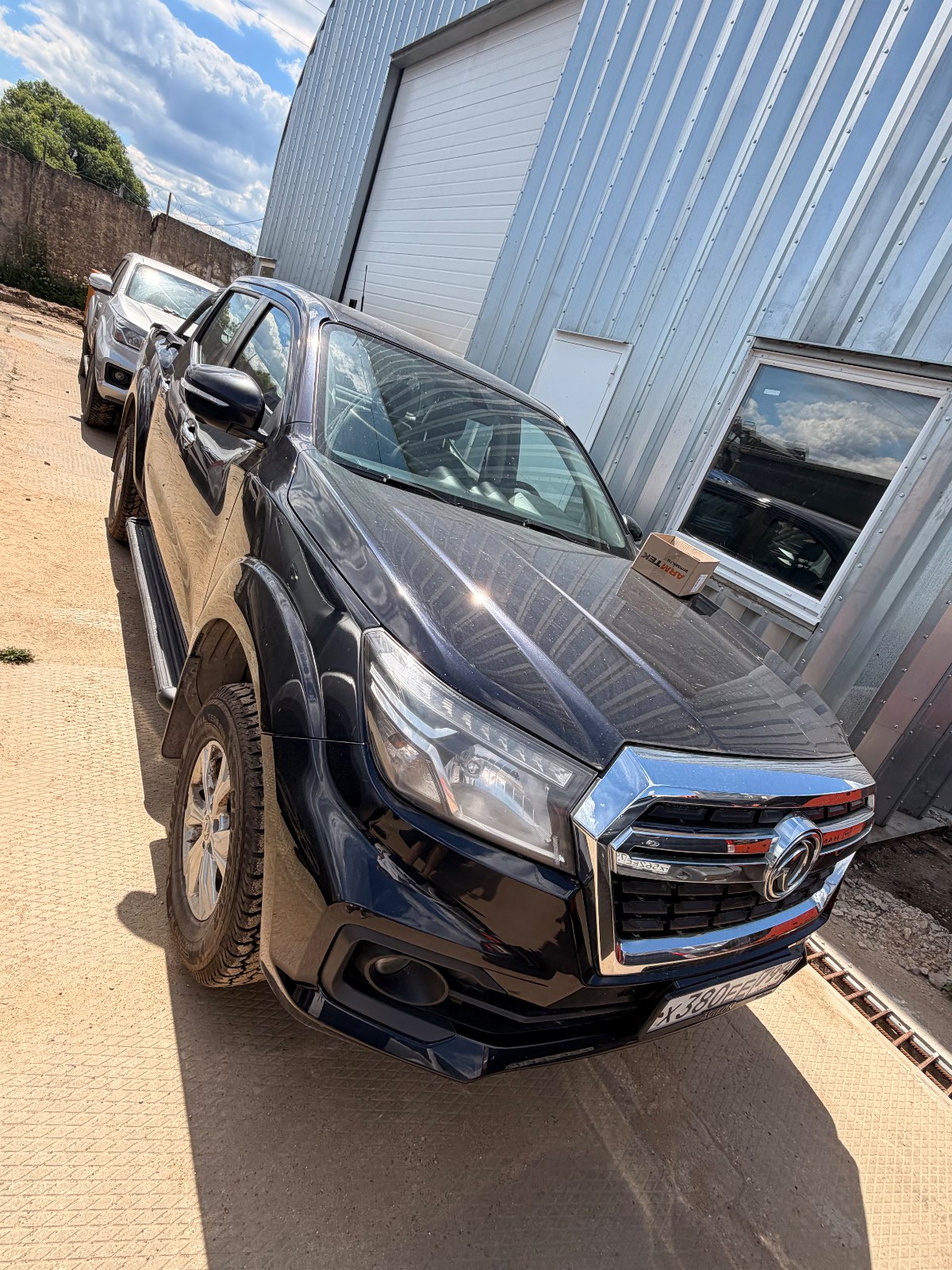 Dongfeng DF6, 2022 — обложка