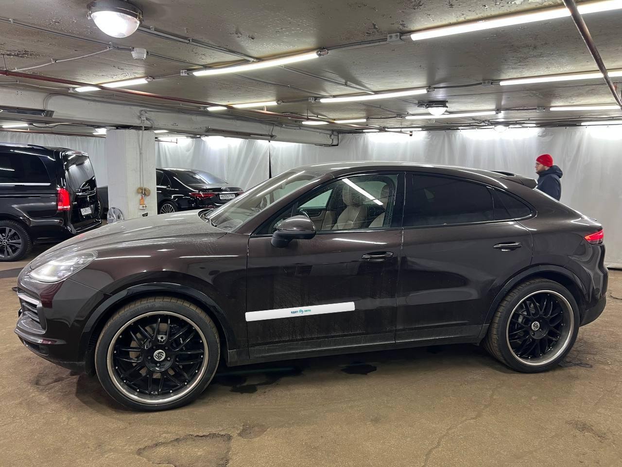 PORSCHE CAYENNE Coupe, 2020 — Все фото