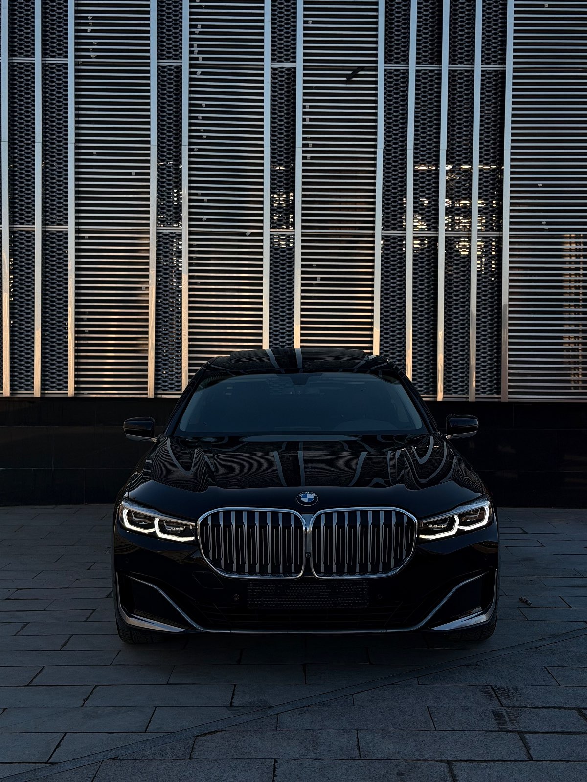 BMW 730LD XDRIVE, 2020 — Снаружи