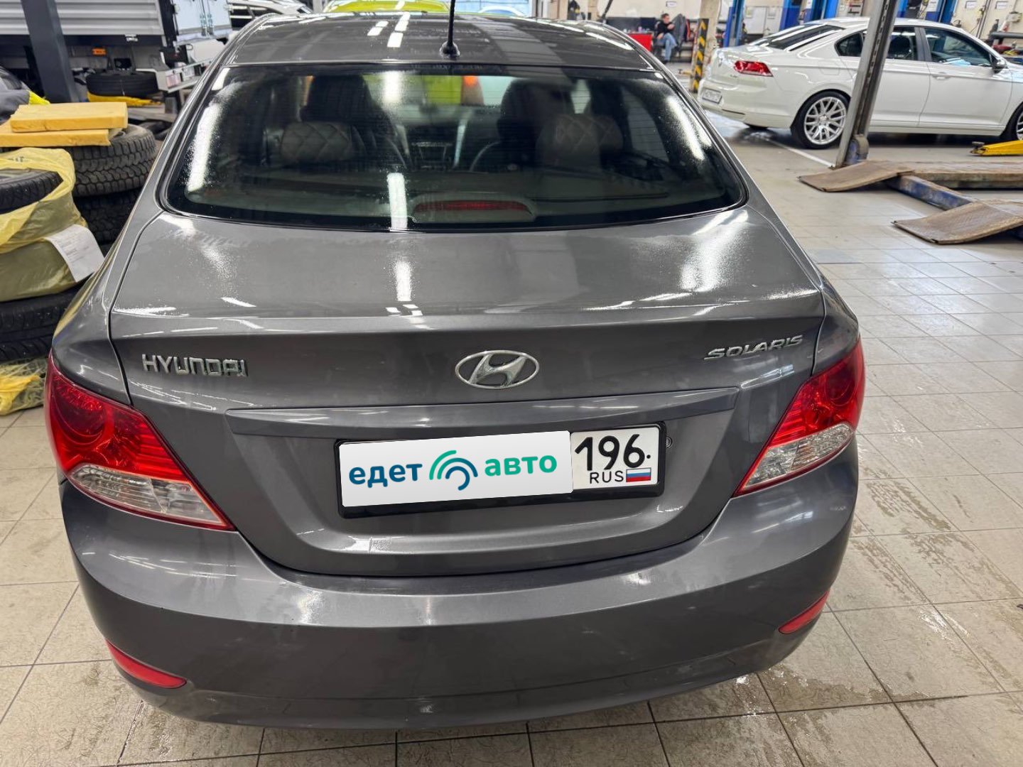 Hyundai Solaris, 2011 — Снаружи