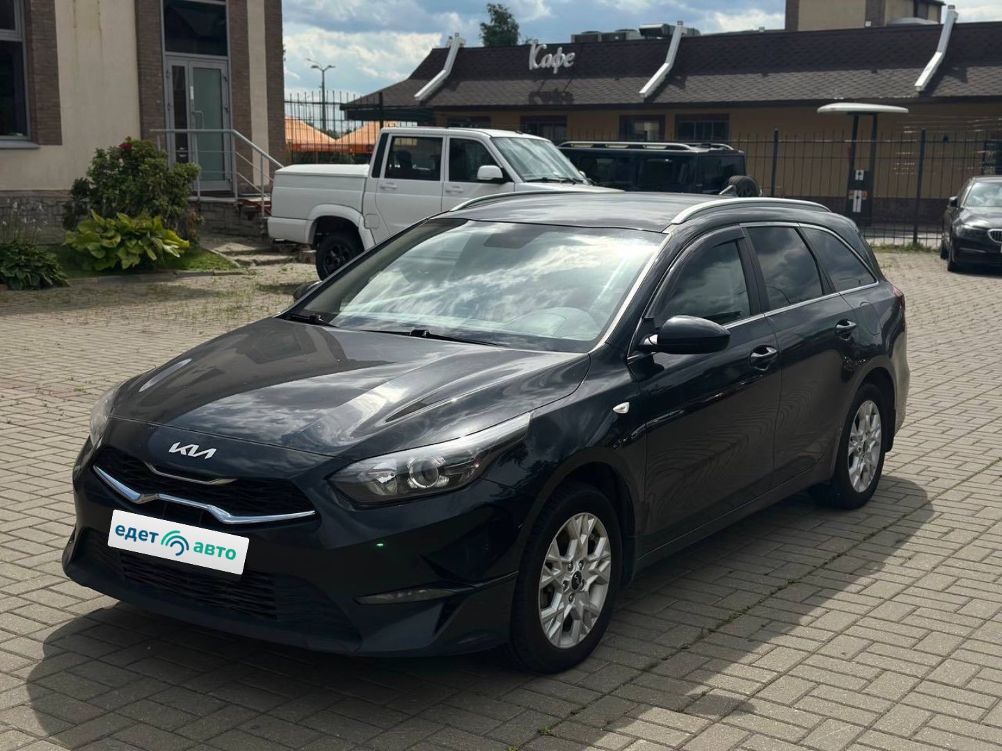 Kia Ceed, 2022 — Снаружи