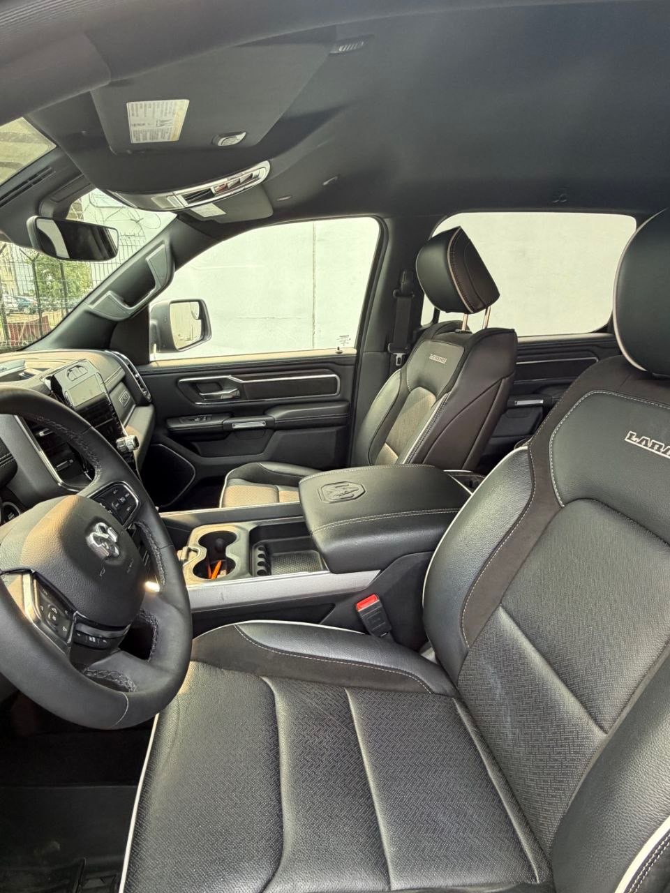 Dodge RAM, 2024 — Салон