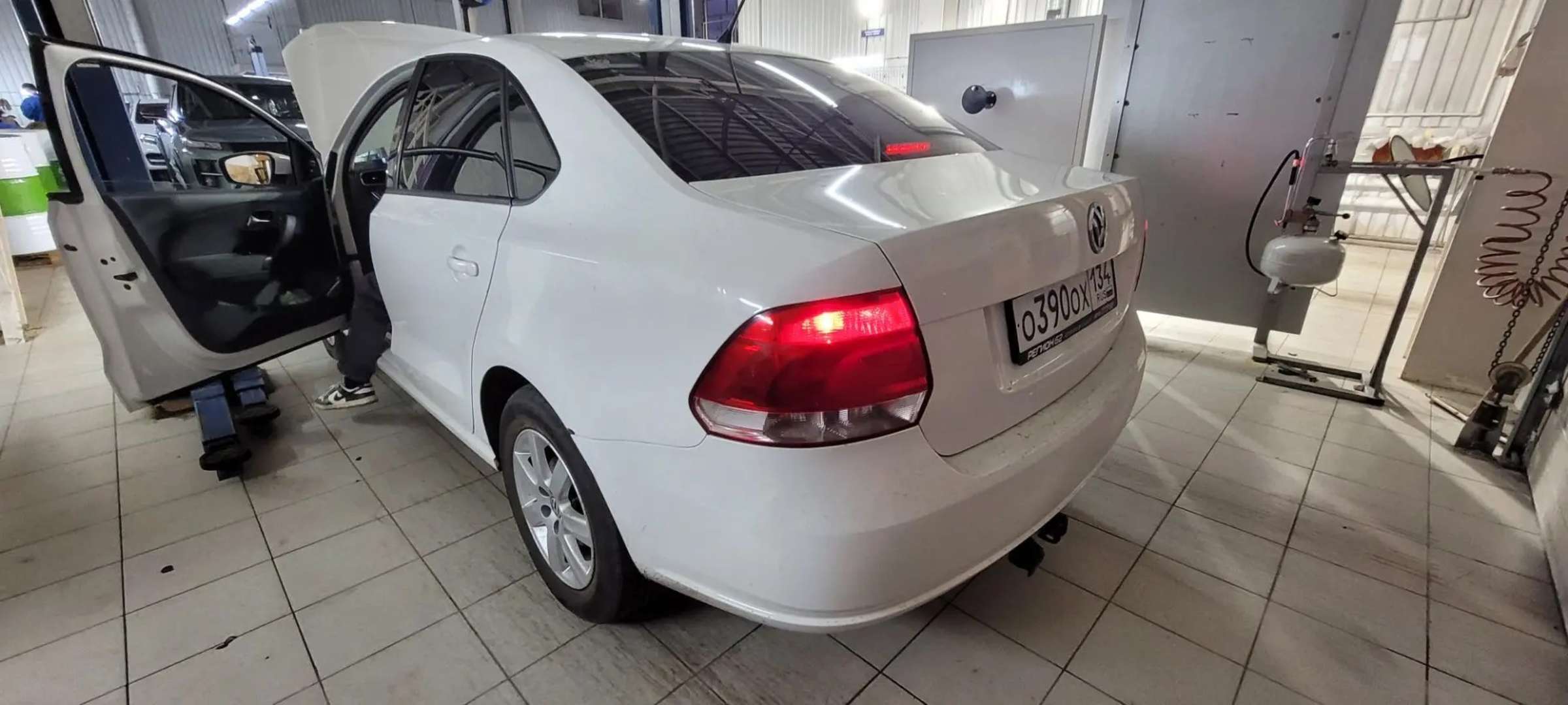 Volkswagen Polo, 2013 — Снаружи