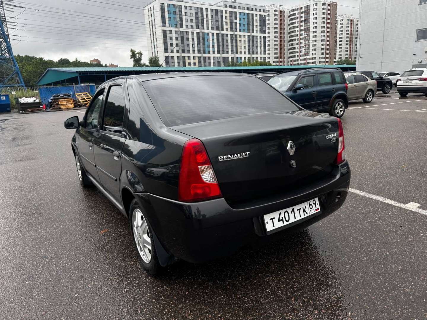 Renault LOGAN, 2009 — Снаружи