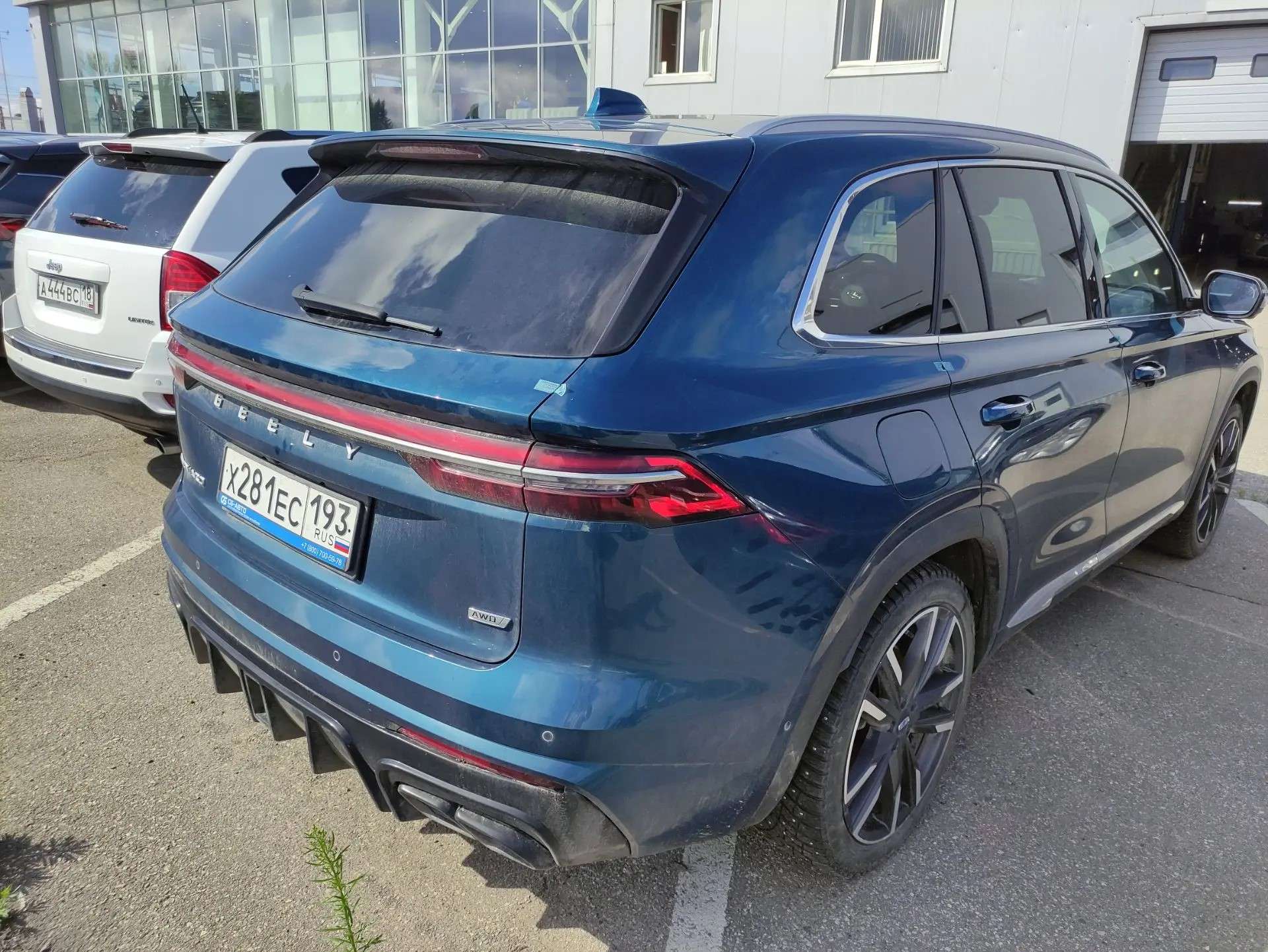 Geely Monjaro, 2022 — Снаружи