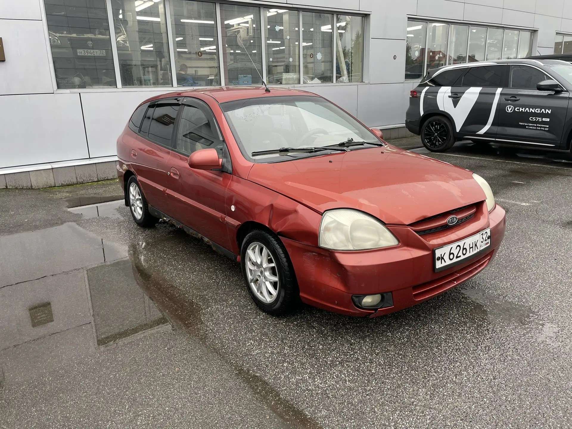 Kia Rio, 2004 — Снаружи
