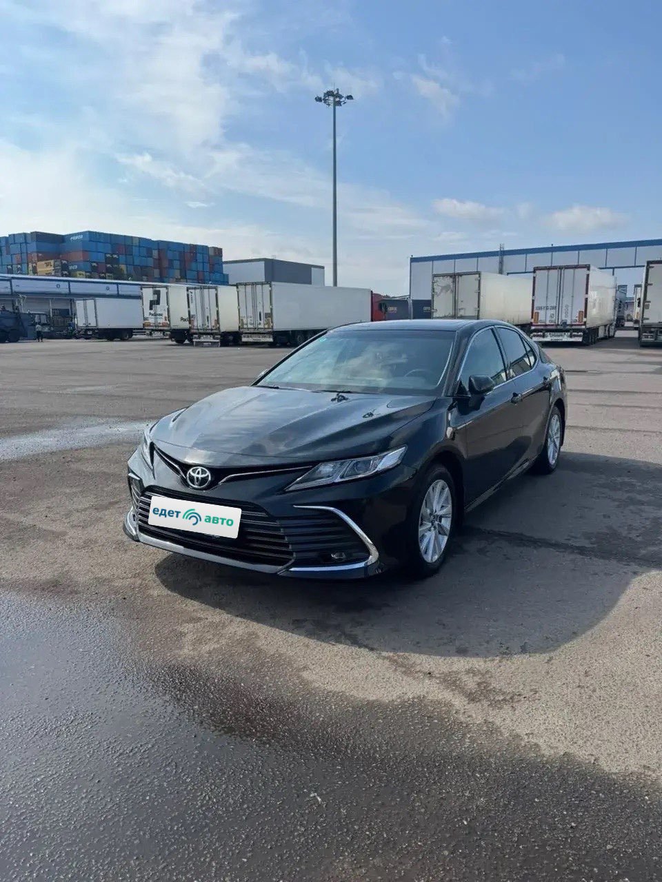Toyota Camry, 2023 — обложка