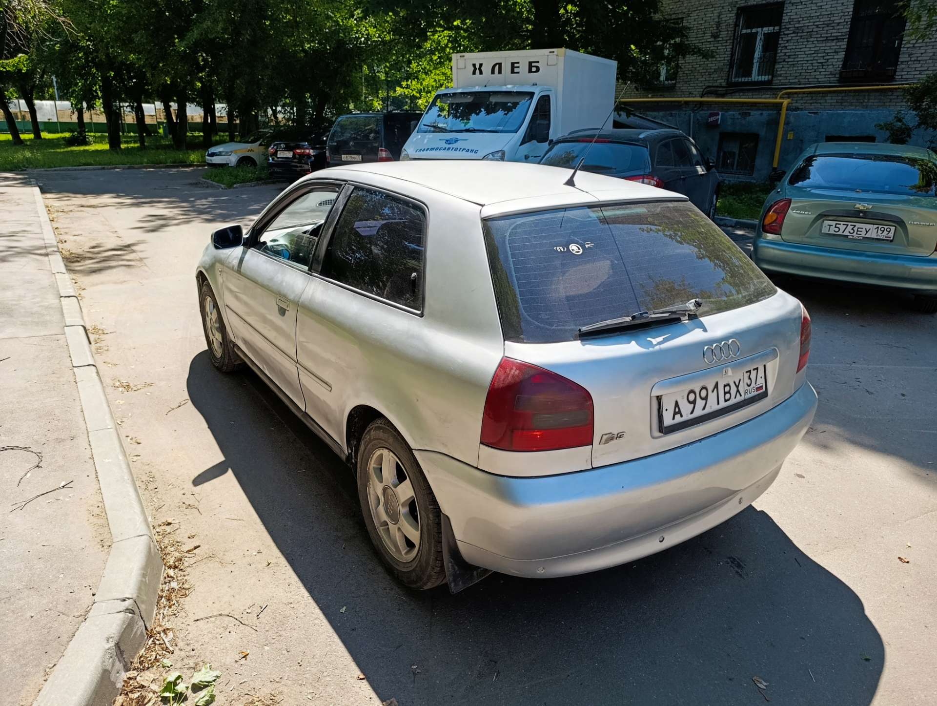 Audi A3, 1998 — Снаружи