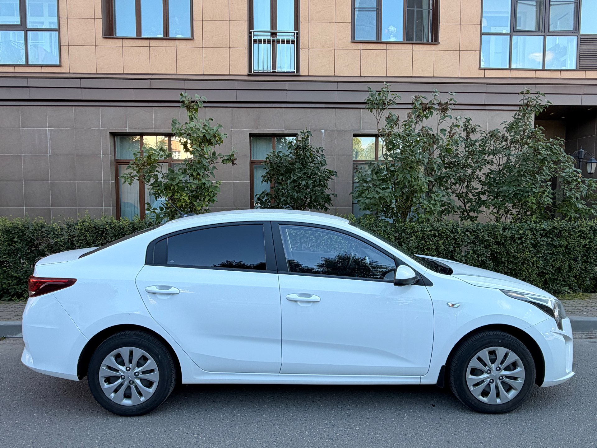 Kia Rio, 2021 — Снаружи