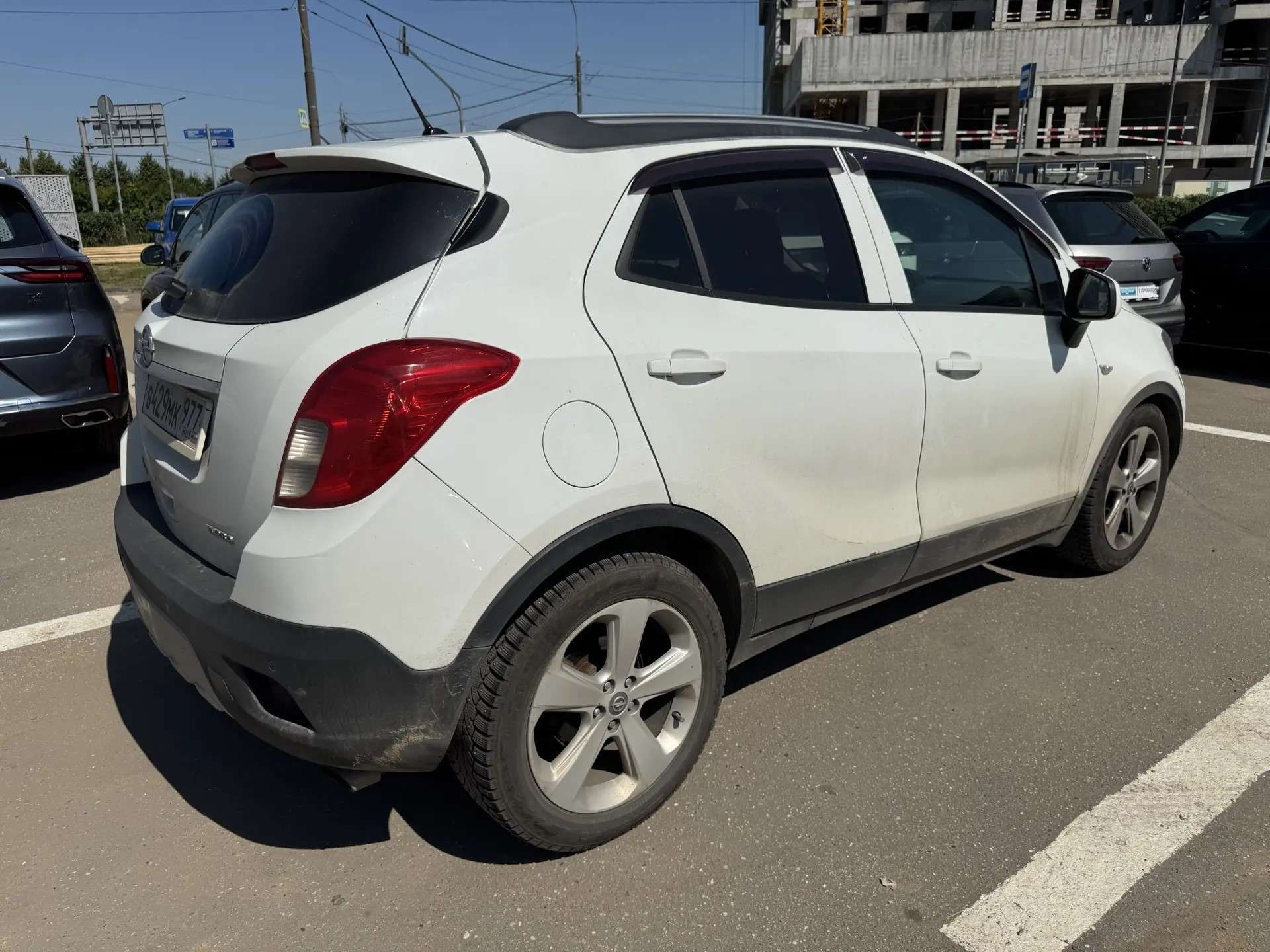Opel W0LJ (Мокка), 2013 — Снаружи