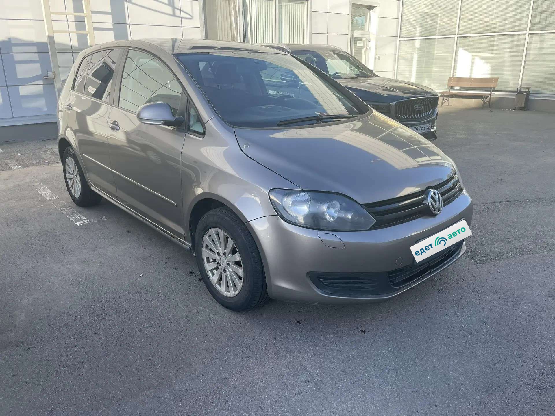 Volkswagen Golf Plus, 2010 — Снаружи