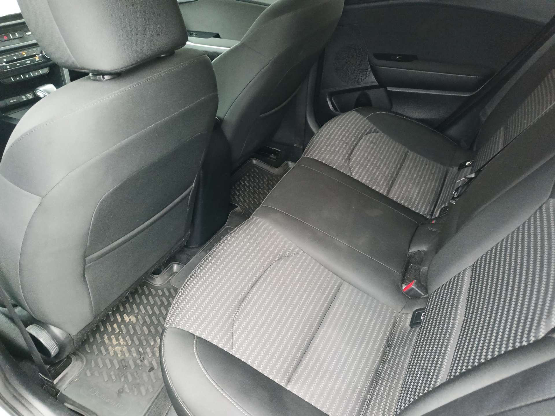 Kia CD (CEED), 2019 — Салон