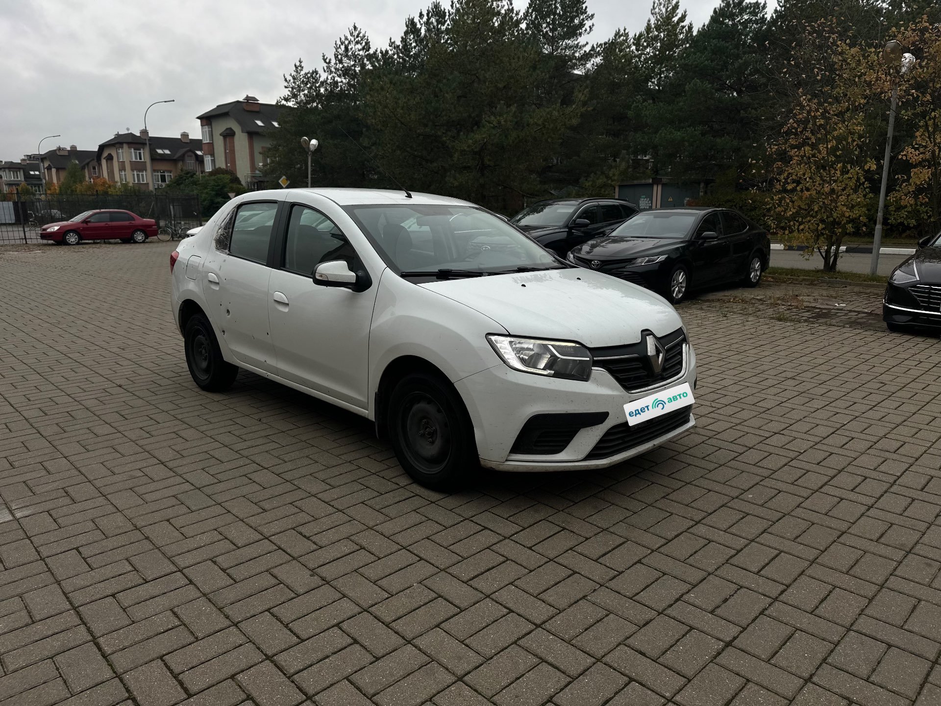 Renault Logan, 2022 — Снаружи