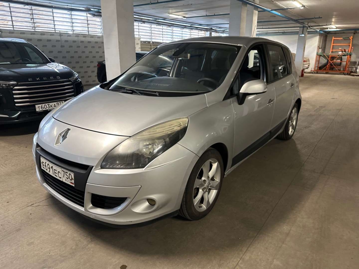 Renault Scenic, 2010 — обложка