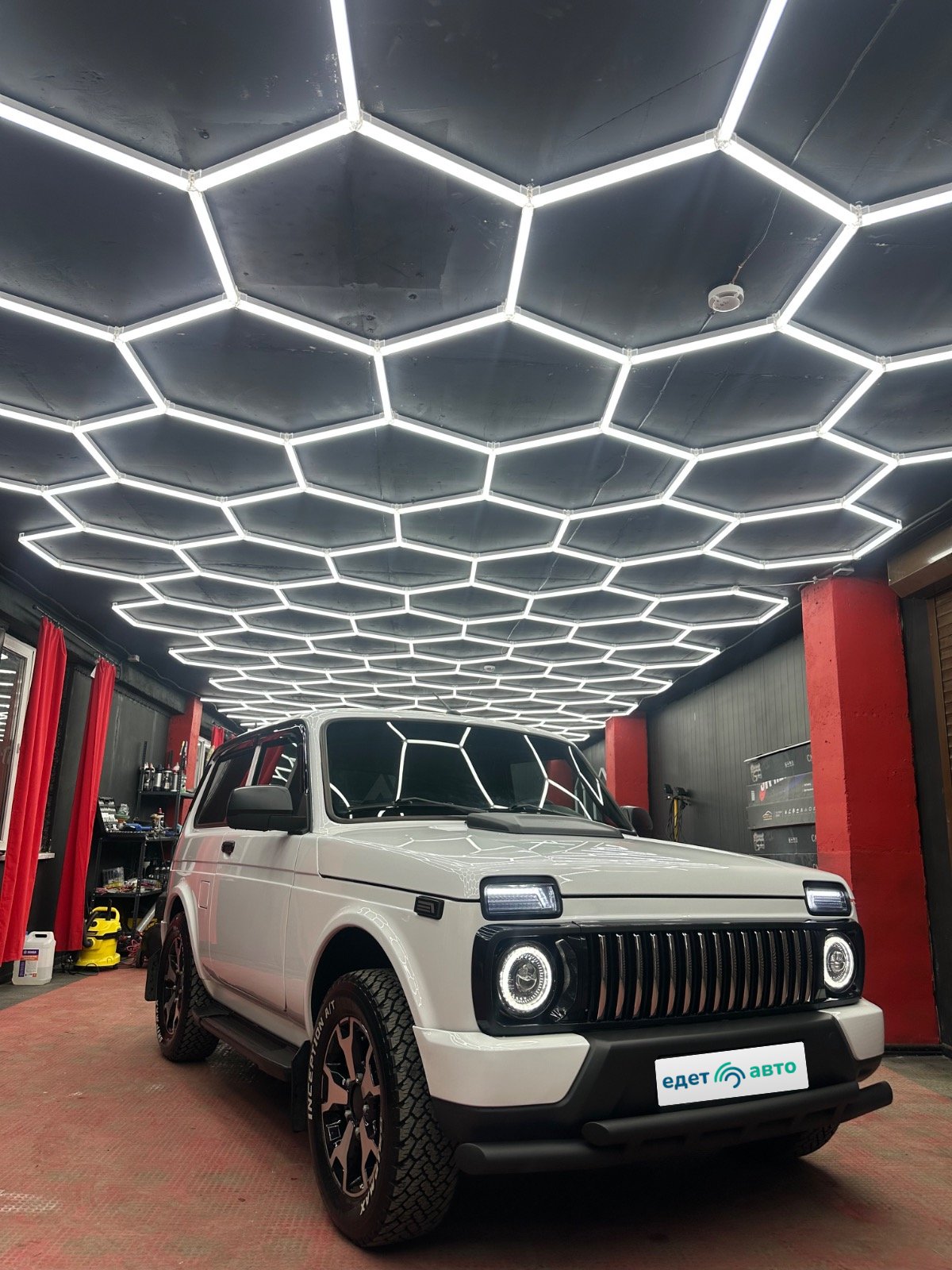 ВАЗ (Lada) Niva Legend 1 поколение 2024 — обложка