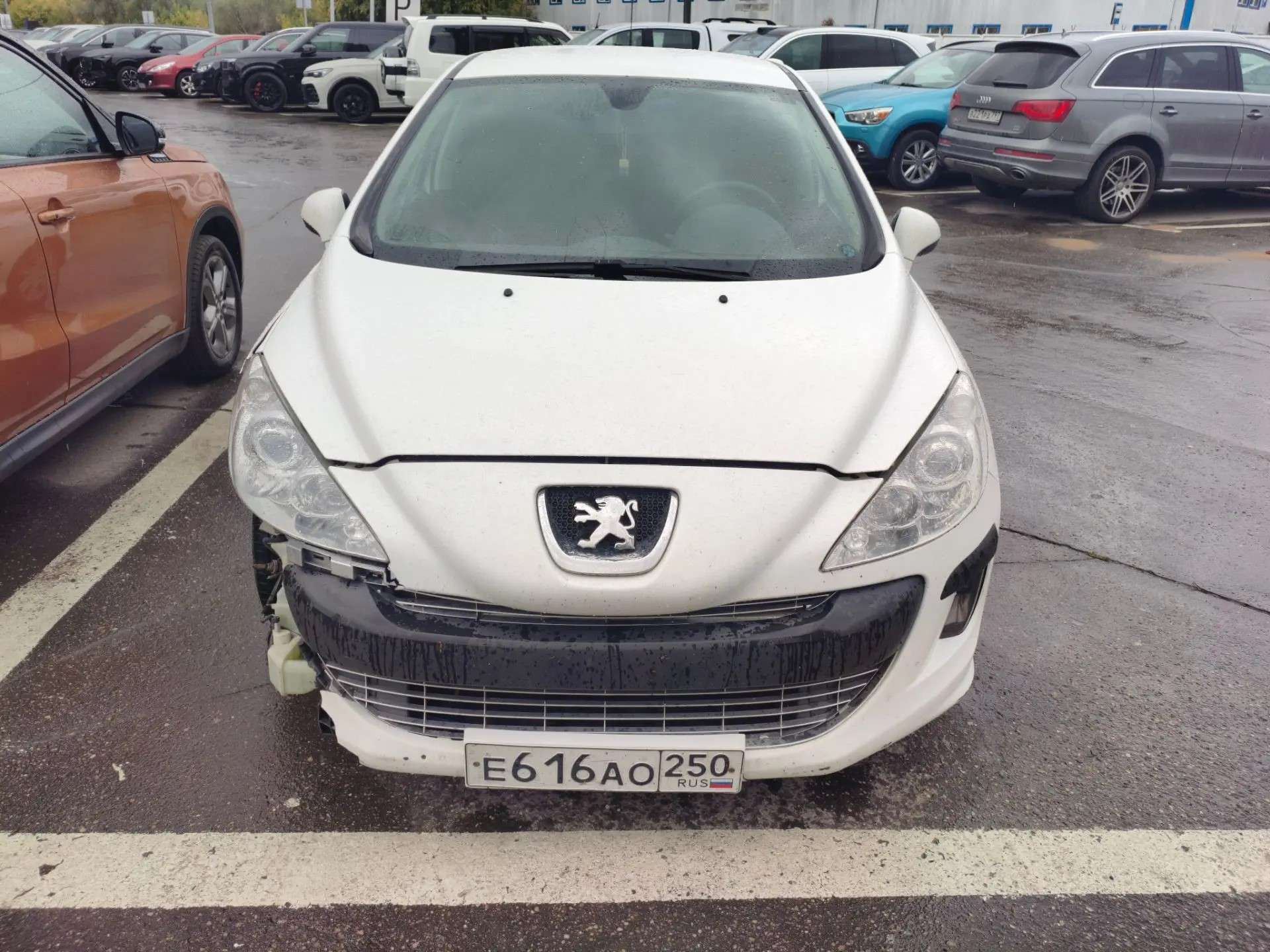 Peugeot 308, 2009 — Снаружи
