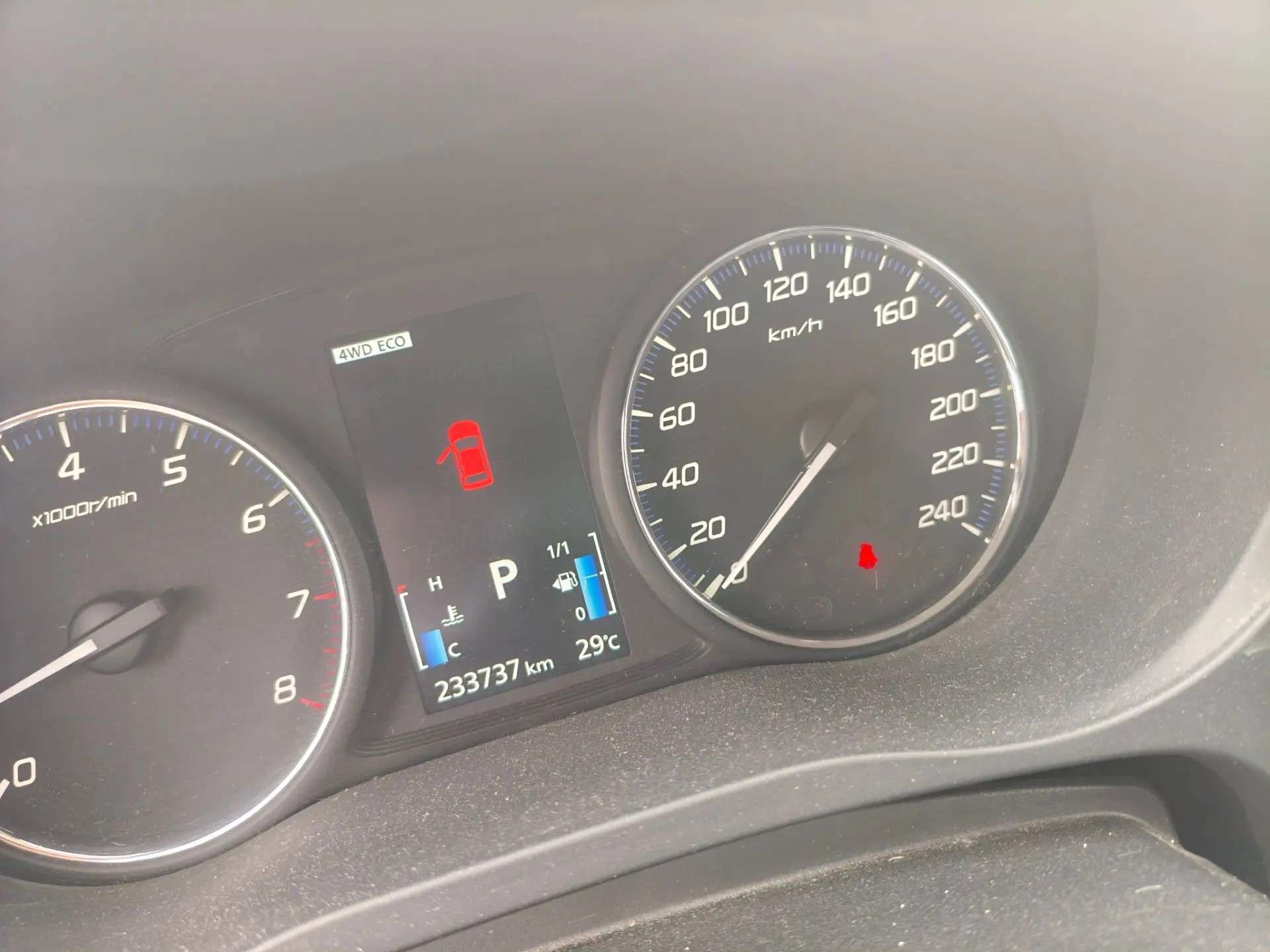 Mitsubishi Outlander, 2012 — Салон
