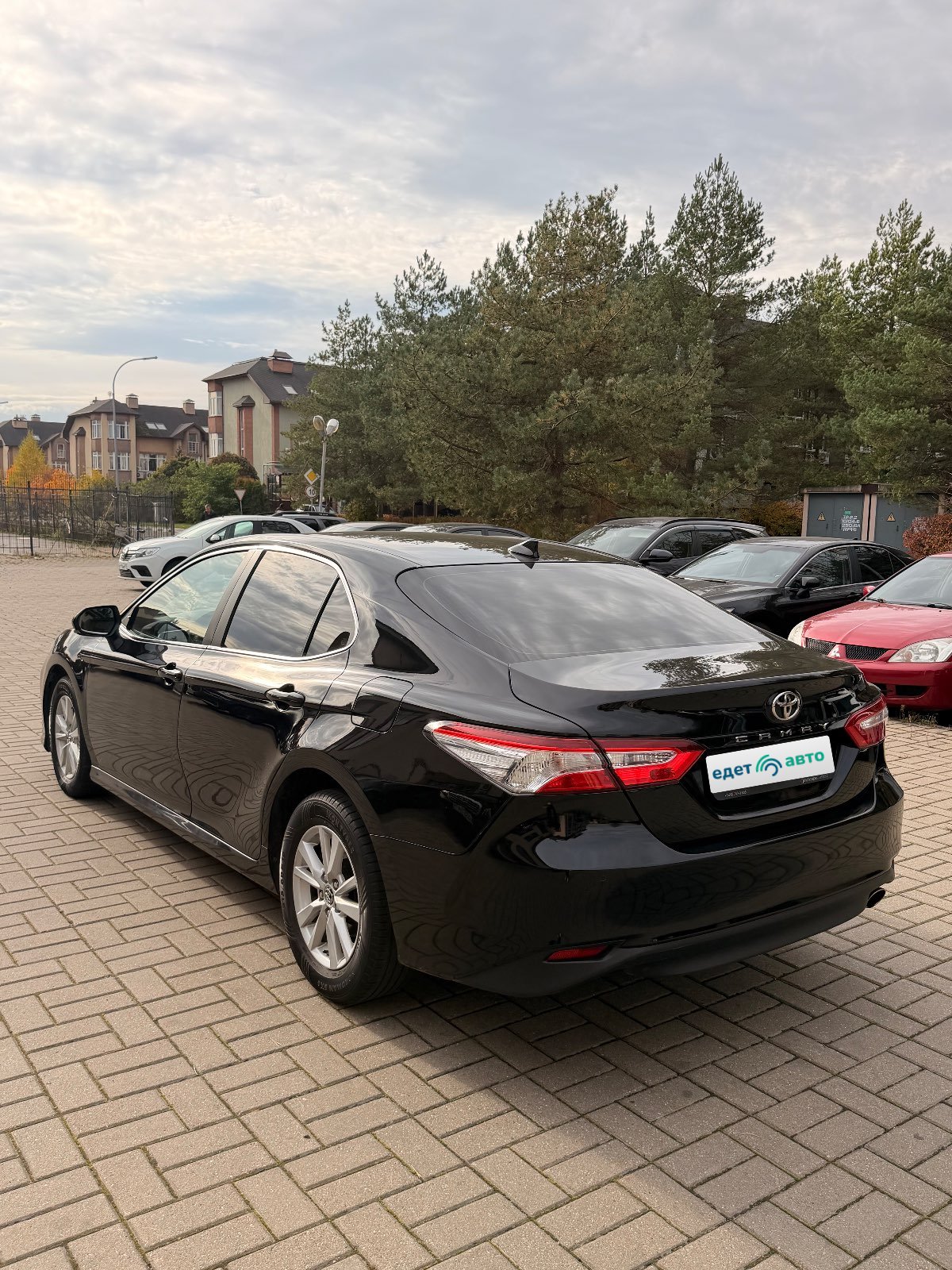 Toyota Camry, 2019 — Снаружи
