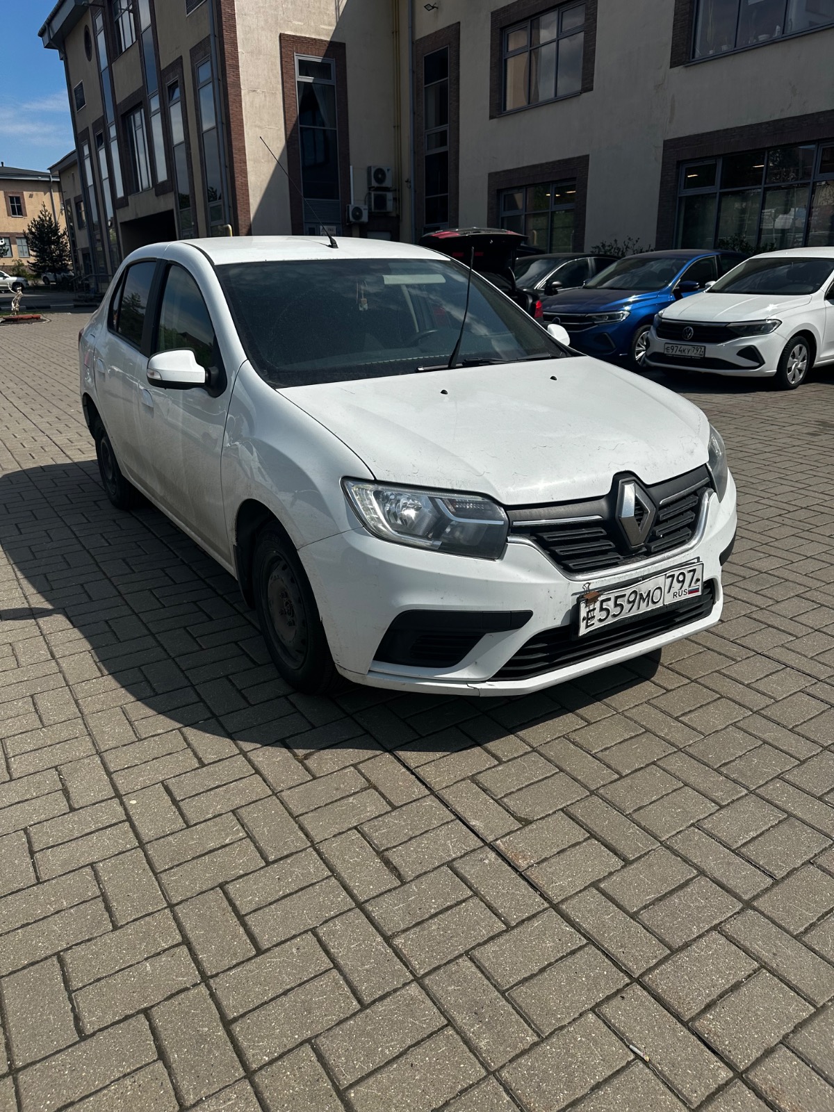 RENAULT LOGAN 1, 2022 — Все фото