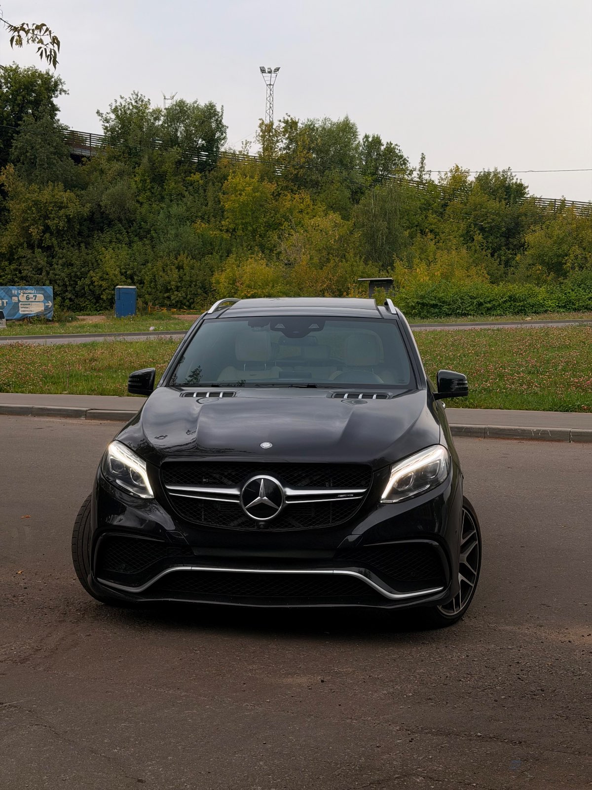 Mercedes-Benz GLE, 2017 — Снаружи