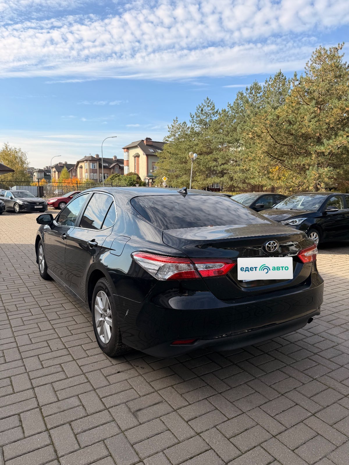 Toyota Camry, 2020 — Снаружи