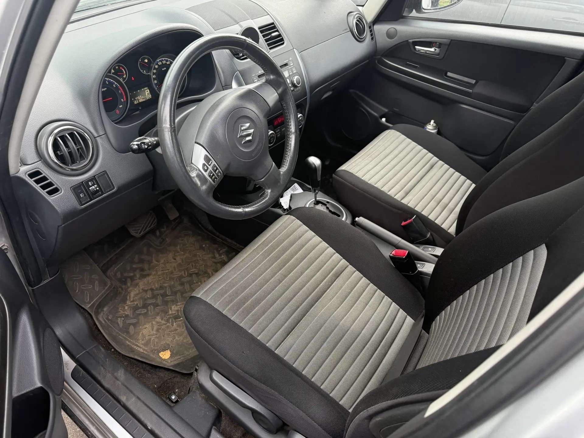 Suzuki SХ4 НАТСНВАСК, 2010 — Прочее