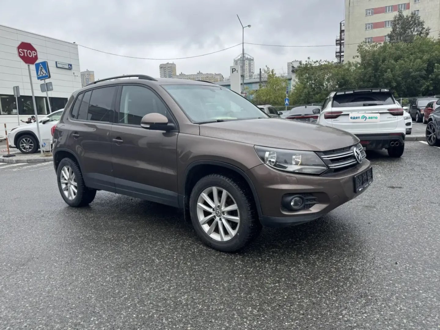 Volkswagen Tiguan, 2016 — Снаружи