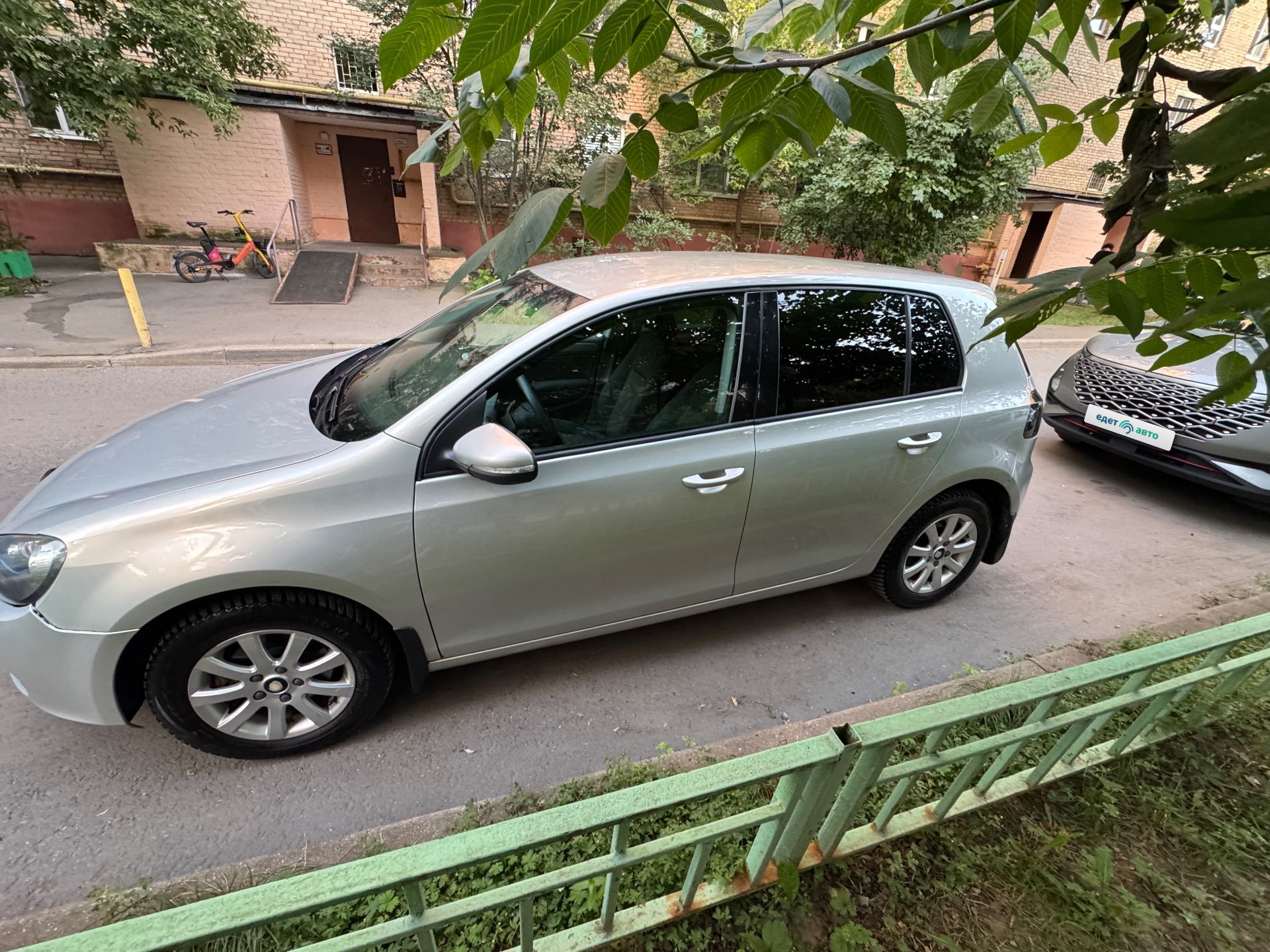 Volkswagen Golf, 2012 — Снаружи