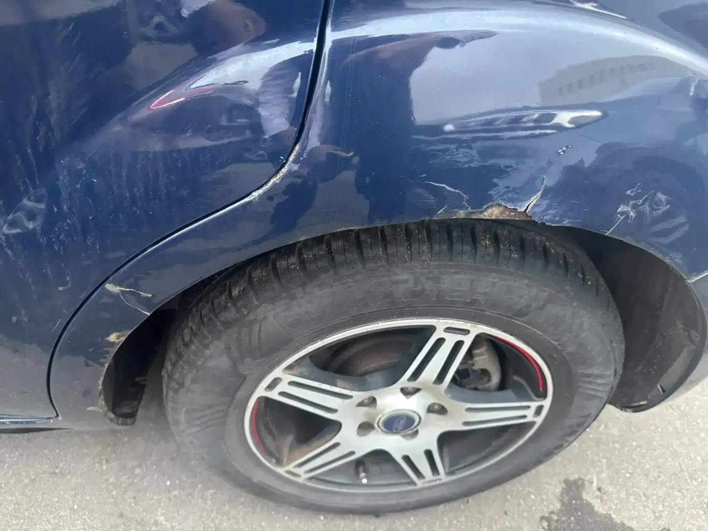 Ford Focus, 2010 — Повреждения