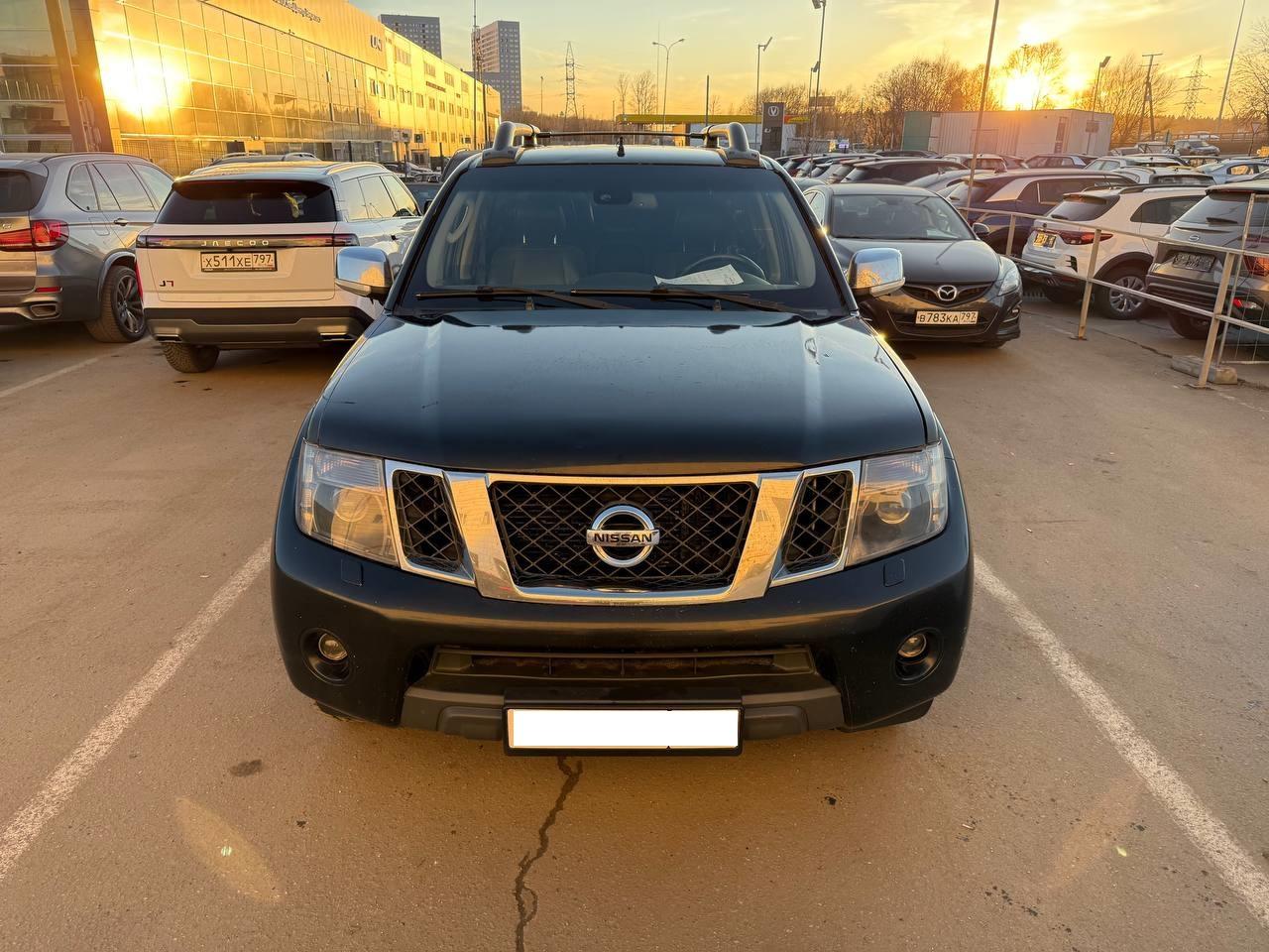 NISSAN NAVARA, 2013 — Все фото