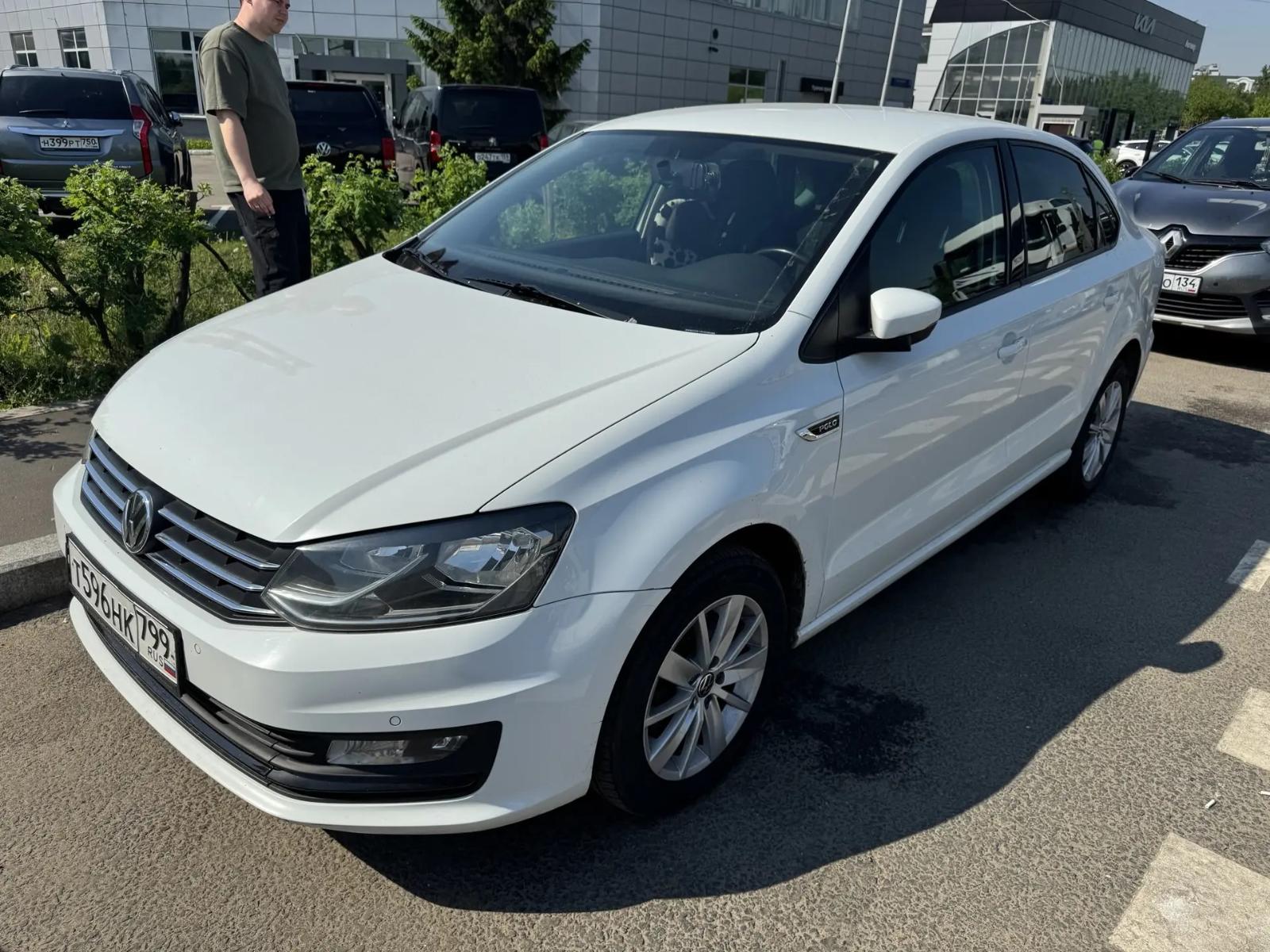 Volkswagen Polo, 2018 — обложка